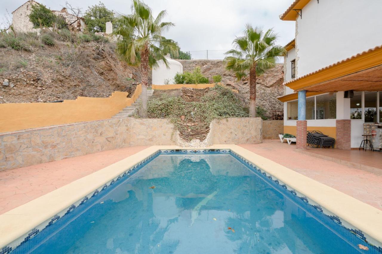 Cortijo La Encina Villa Sayalonga Buitenkant foto