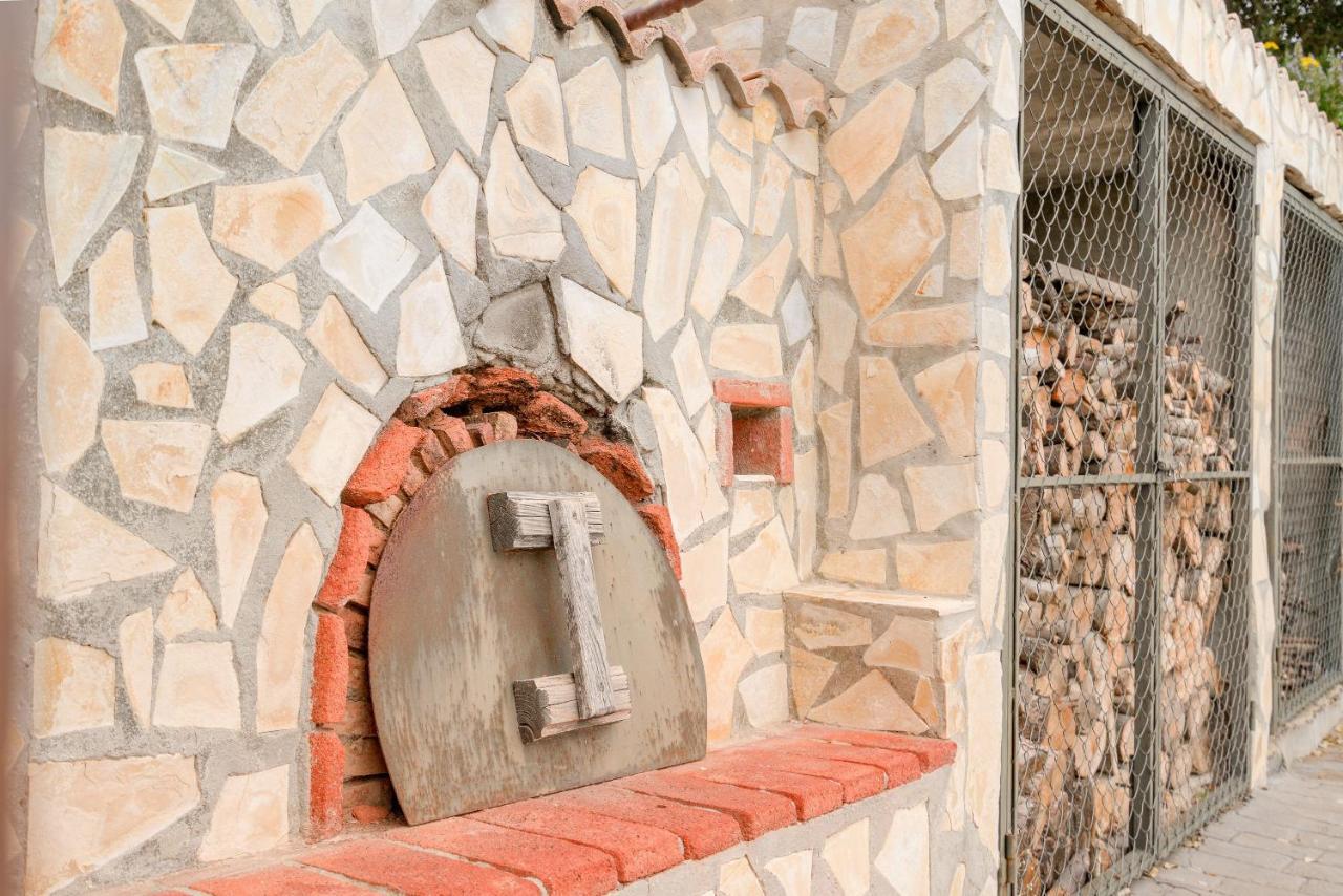 Cortijo La Encina Villa Sayalonga Buitenkant foto